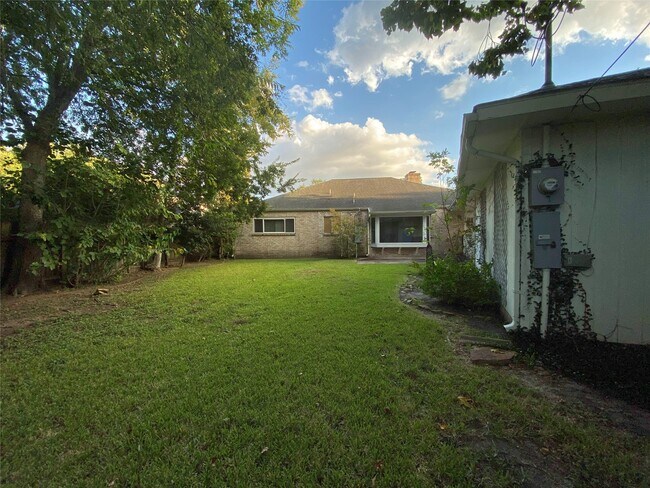 Building Photo - 12314 Rincon Dr