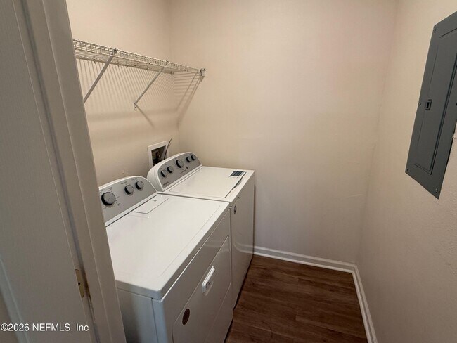Building Photo - 785 Oakleaf Plantation Pkwy
