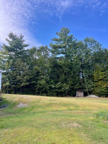 Building Photo - 555 Fort Hill Rd