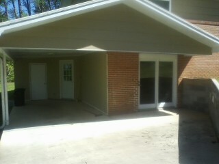 Building Photo - 2 Bedroom 1 Bath Duplex