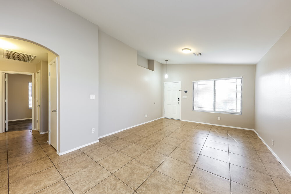 Building Photo - 13286 W Acapulco Ln