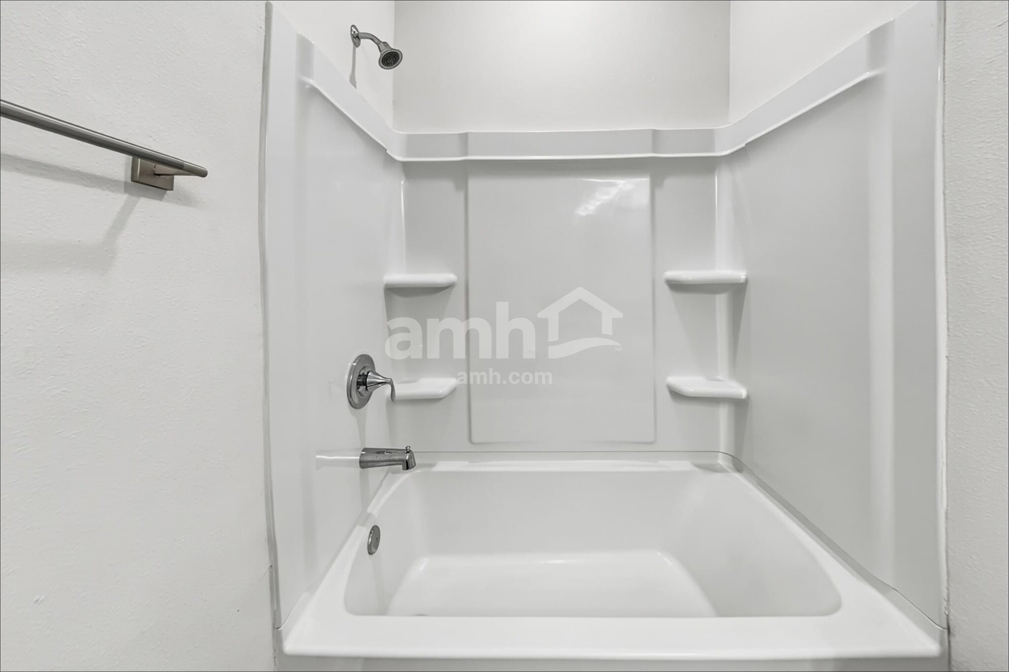 Building Photo - 29542 Cedar Waxwing Dr
