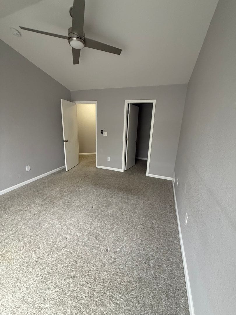 Building Photo - 19038 E Carmel Dr