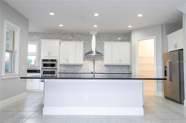 Building Photo - 13370 Alderley Dr