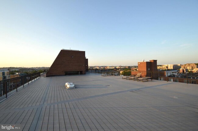 Building Photo - 1245 13th St NW