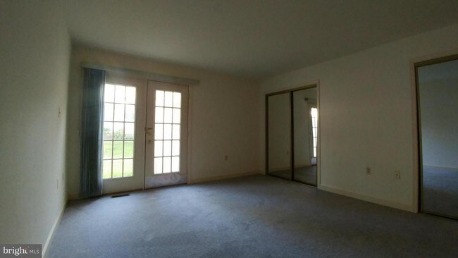 Building Photo - 2451 Bear Den Rd