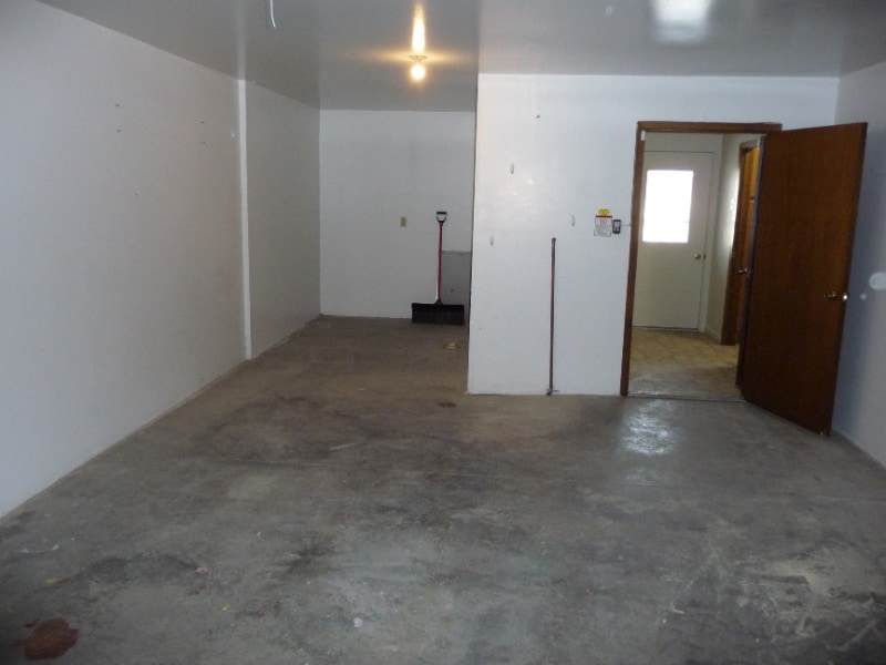 Building Photo - 1303 Mountain View St