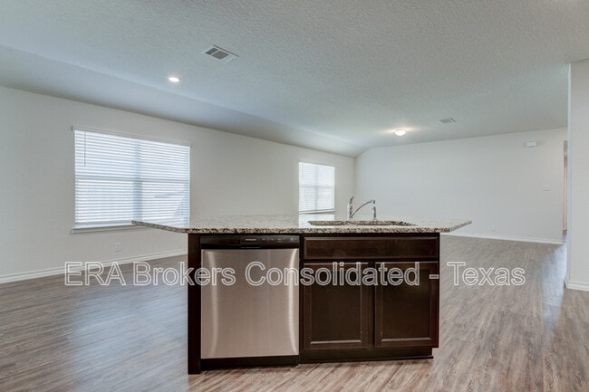 Building Photo - 121 Little Wichita