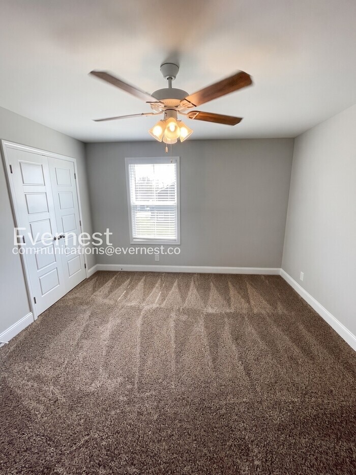 Building Photo - 222 Notgrass Rd