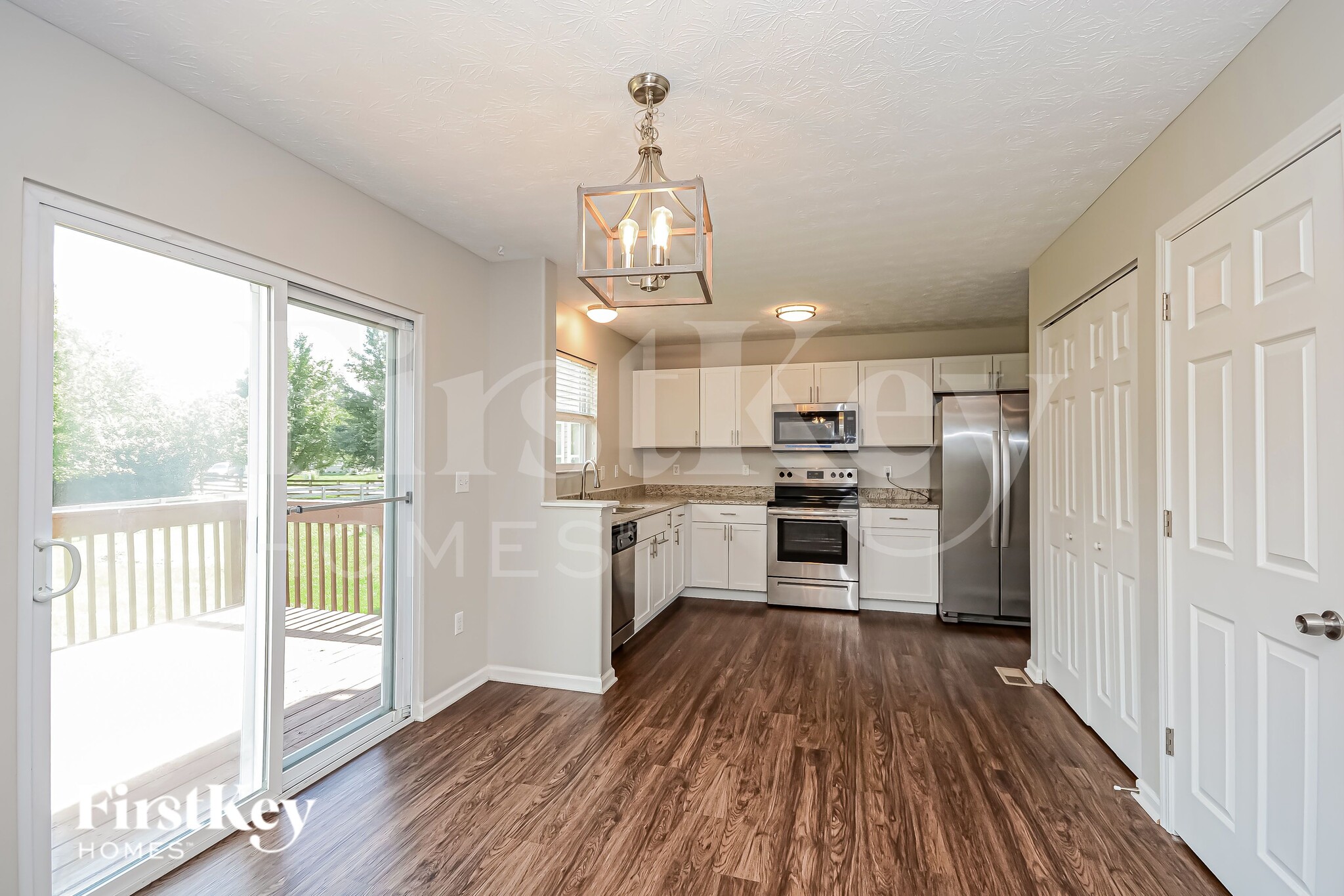 Building Photo - 1106 Linford Cir