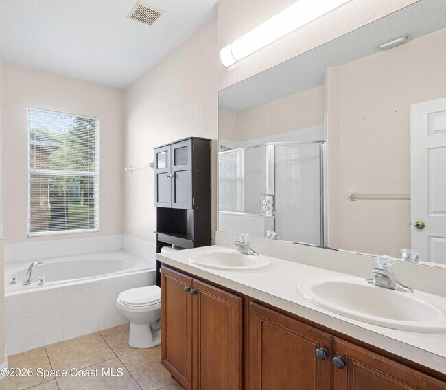 Building Photo - 974 Riviera Point Dr