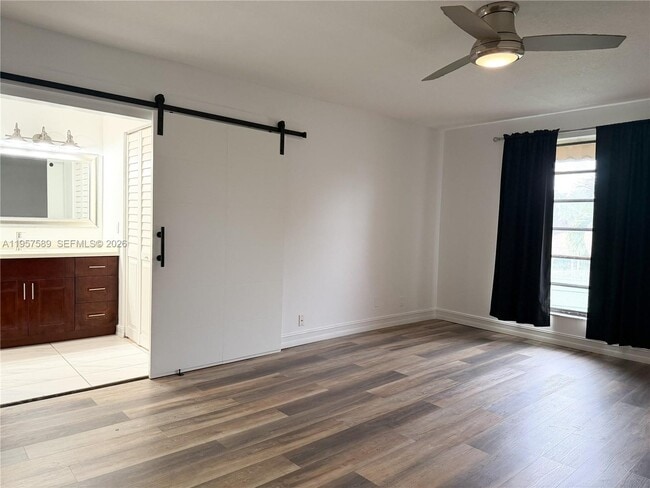 Building Photo - 9151 Orchid Tree Ln