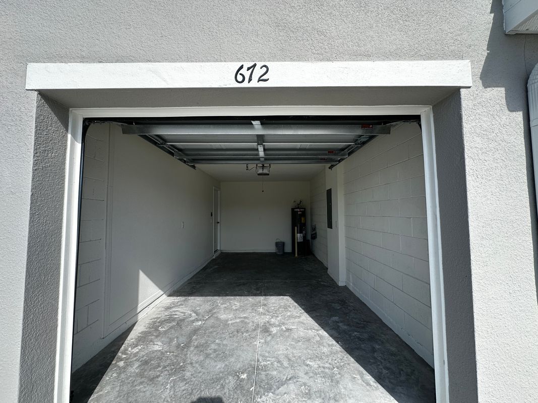 Building Photo - 672 Moscato Dr