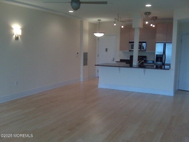 Building Photo - 300 Emory St