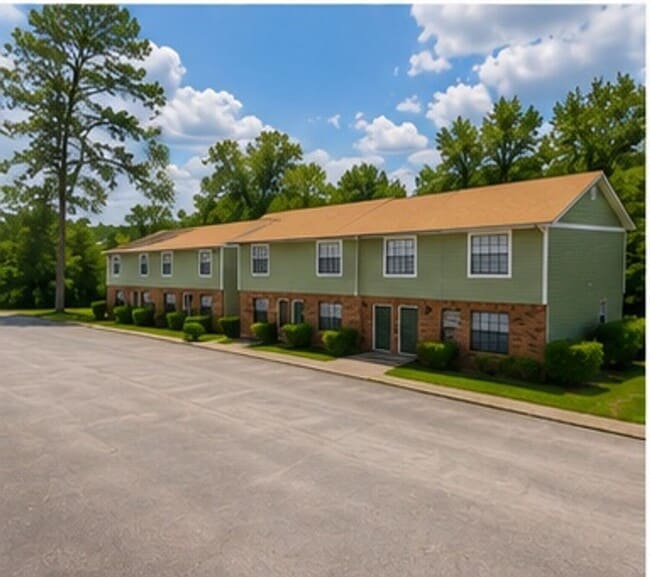 Building Photo - 4434 Dorothy Dr