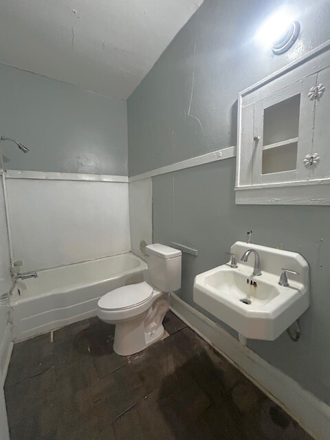 Building Photo - 1621 Christine Dr