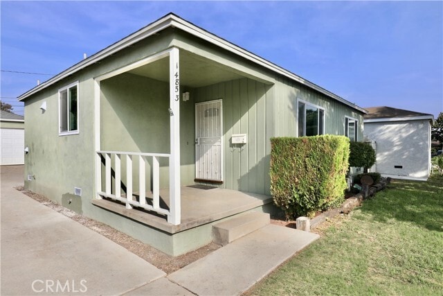 Building Photo - 14853 Anaconda St