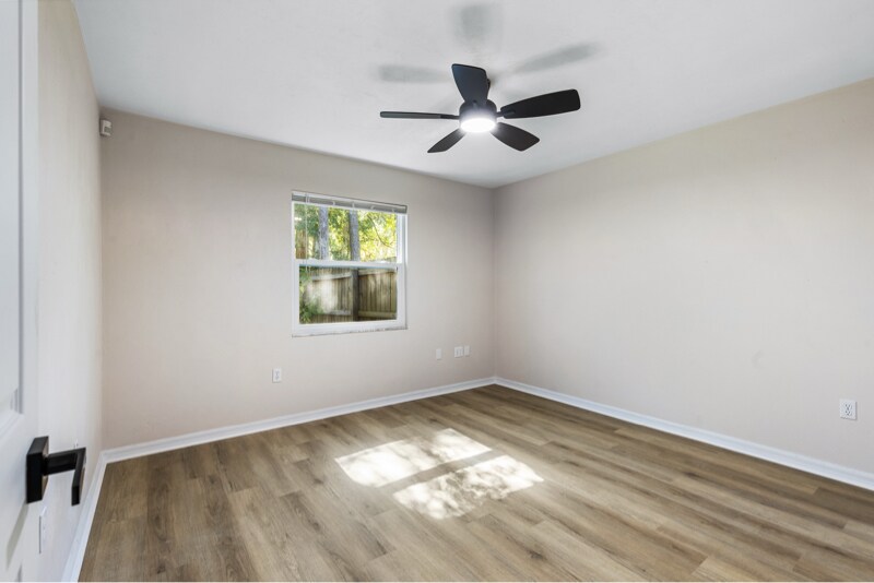 Building Photo - 4155 NW 62nd Ave