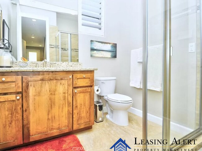 Building Photo - 2526 Coburn Ln