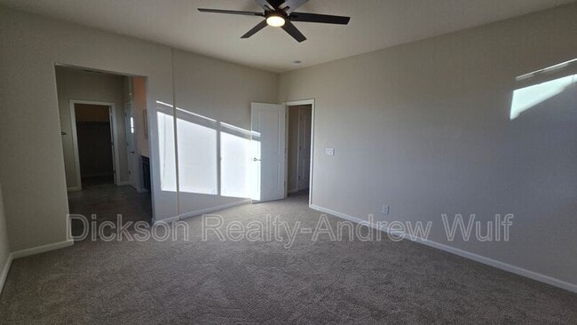 Building Photo - 7052 Diversey Dr