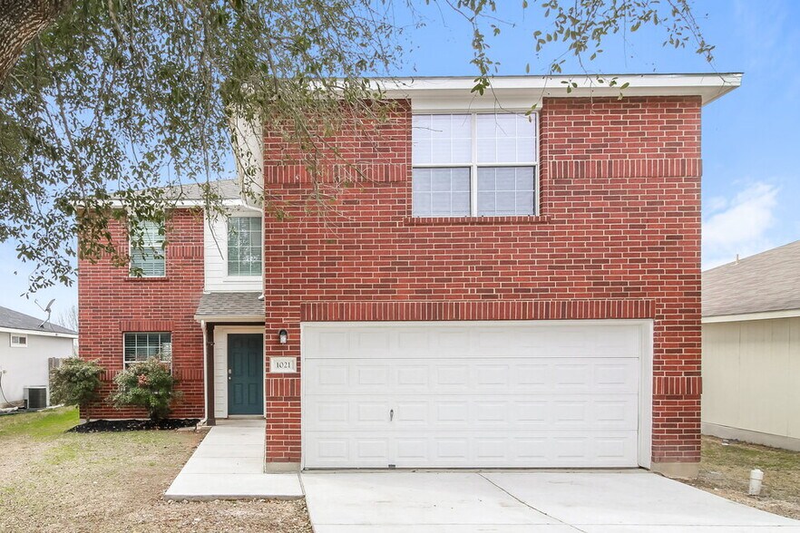 Primary Photo - 1021 Shadow Creek Blvd