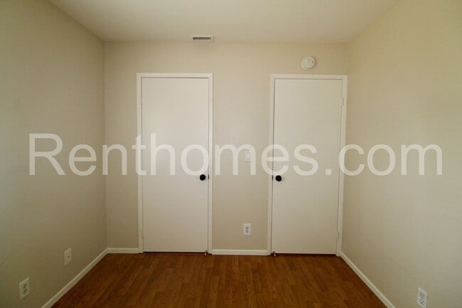 Building Photo - 13744 Fairgate Dr