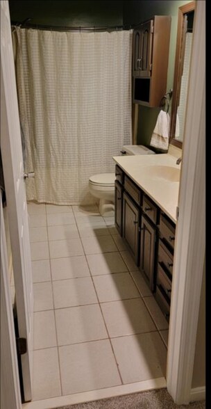 Building Photo - 210 Old Hershey Rd