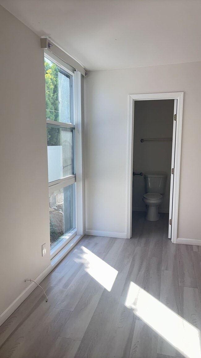 Building Photo - 7025 Waite Dr