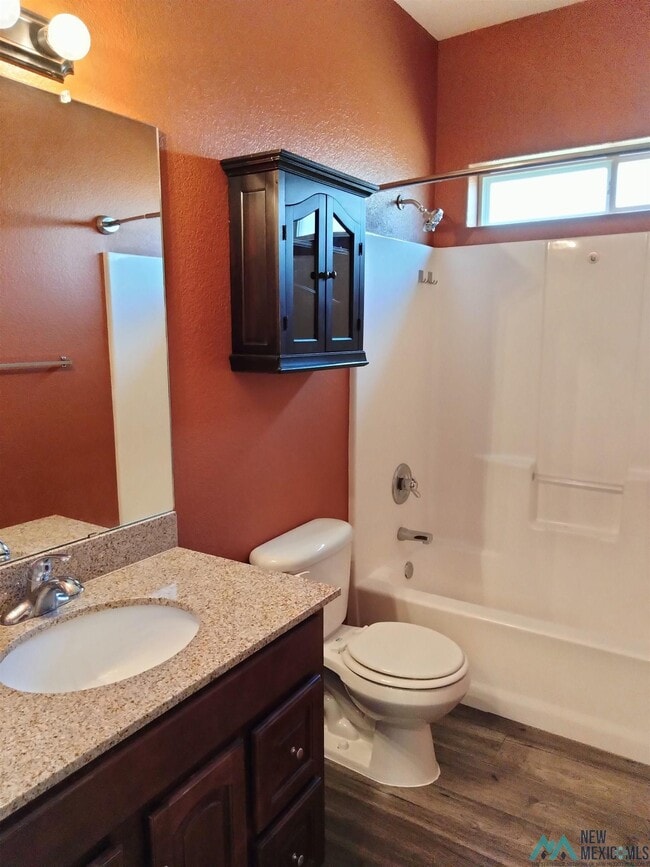 Building Photo - 2021 Hali Ln