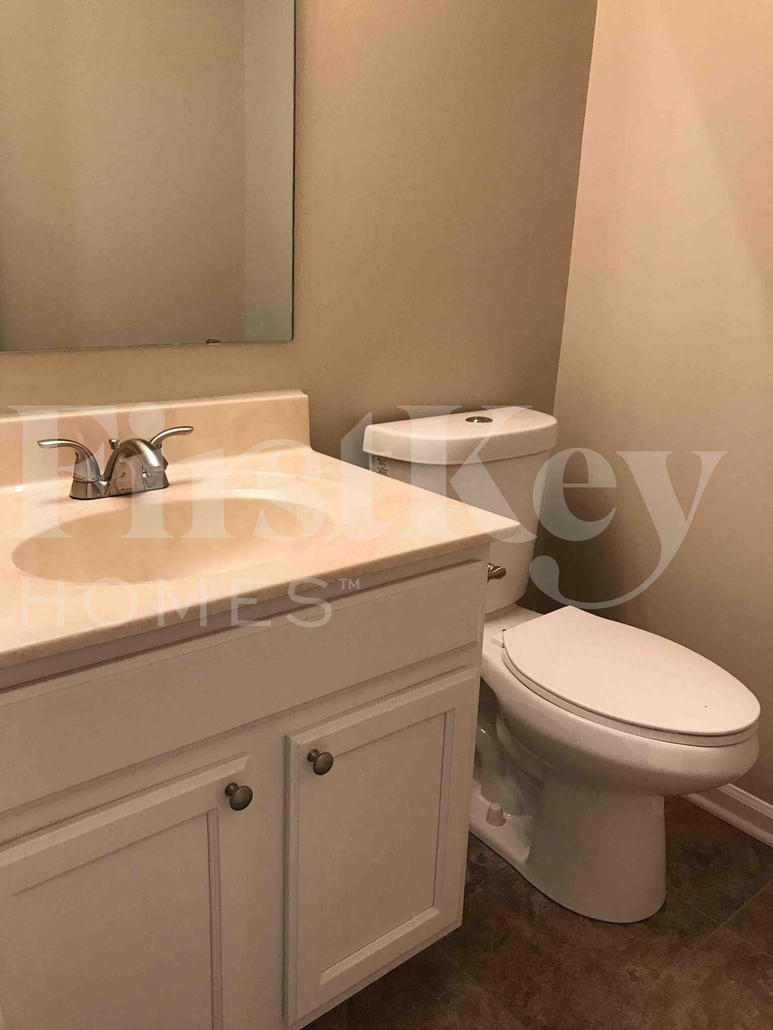 Building Photo - 5851 Tybalt Ln