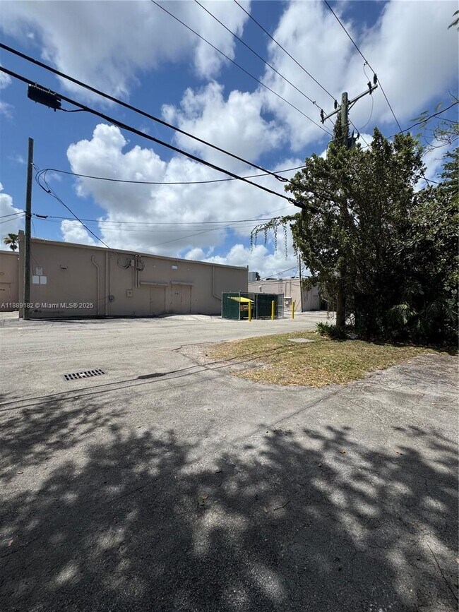 Building Photo - 11780 SW 81st Rd