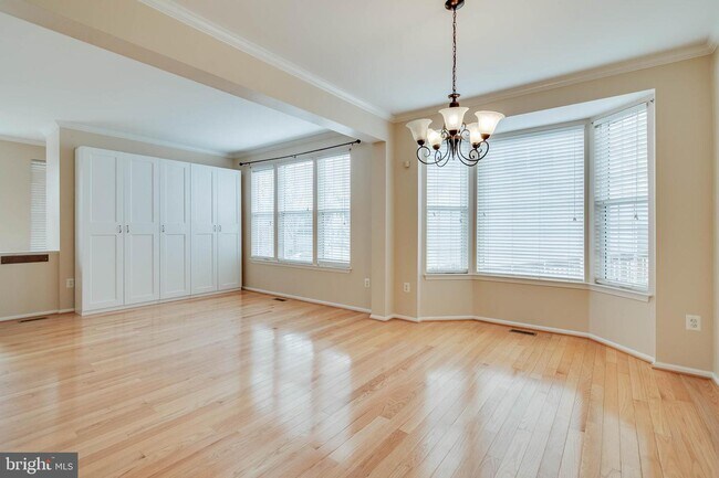Primary Photo - 15704 Renton Ct