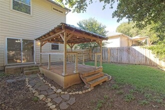Building Photo - 2903 Whisper Oaks Ln