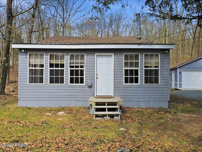 Building Photo - 209 Urban Rd