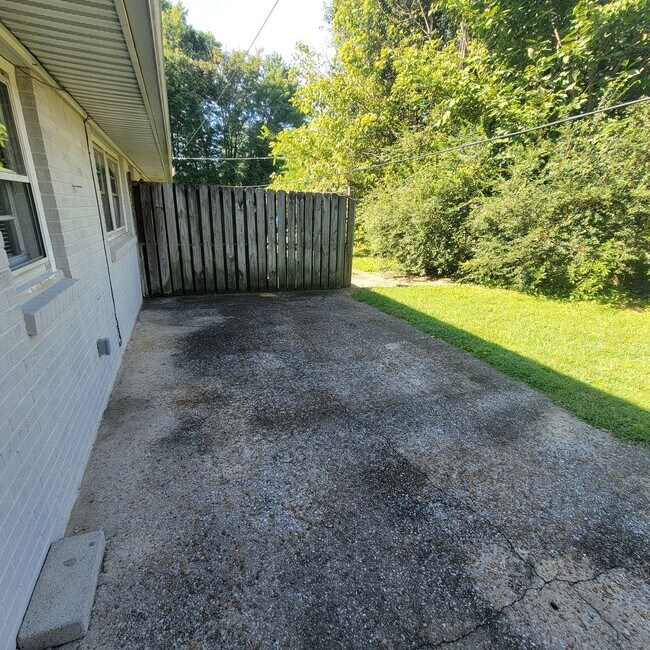 Building Photo - 3456 Fisk Rd