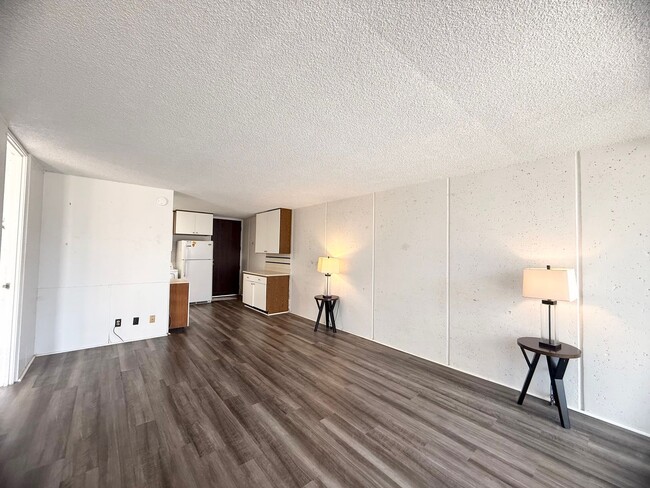 Building Photo - 95-020 Street C604 St
