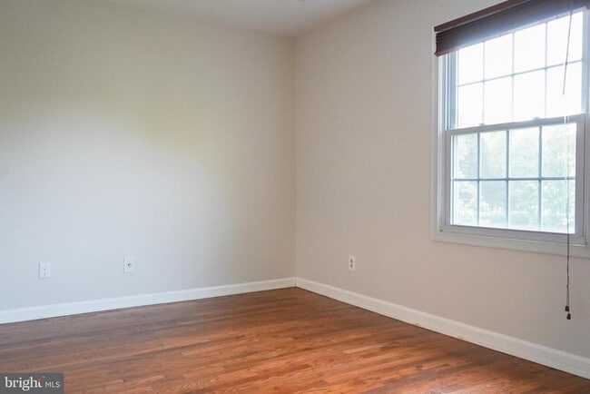 Building Photo - 8414 Penshurst Dr