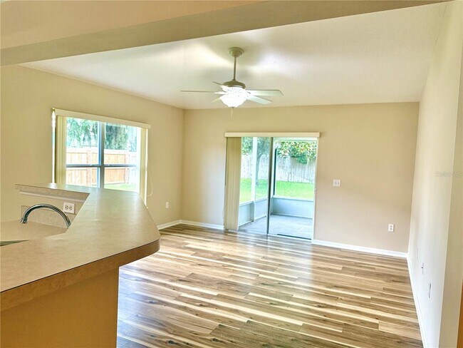 Building Photo - 2555 Palmetto Ridge Cir