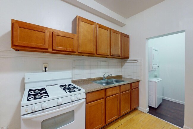 Floorplan - 5401-5403 S. Woodlawn Avenue