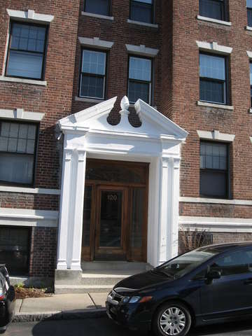 Building Photo - 120 Lanark Rd