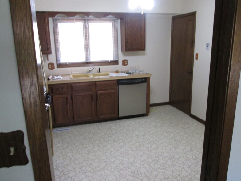 Kitchen - 1342 Pleasant View Dr
