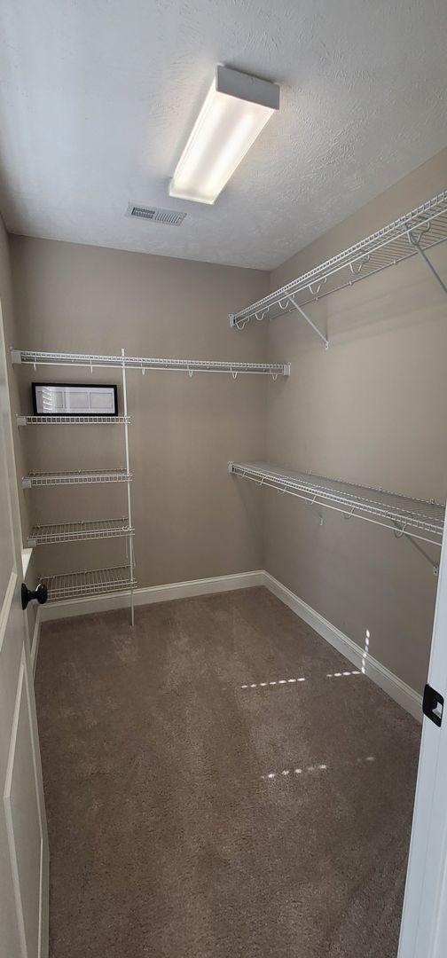 Building Photo - Beautiful Two-Story Home located in Asheford- Close to Fort Bragg & Minutes from Shopping/Restaur...