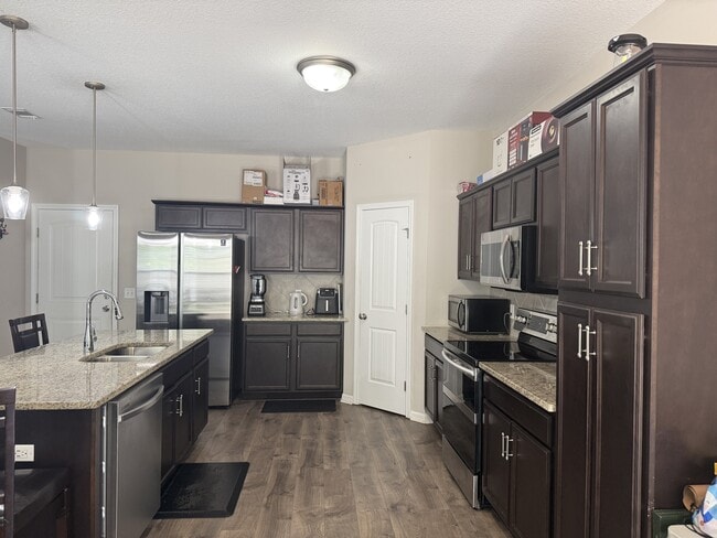 Building Photo - 261 Sapwood Wy