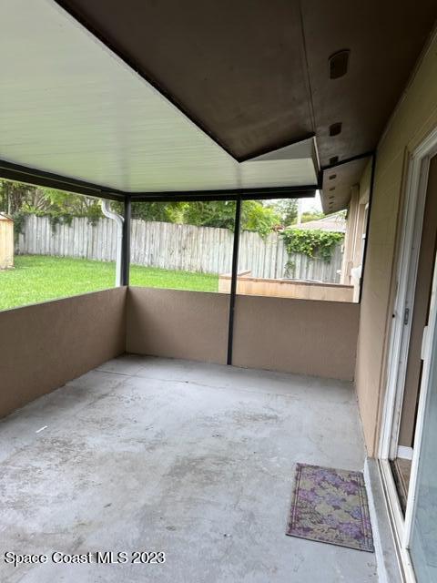 Building Photo - 1105 Santa Cruz Ave