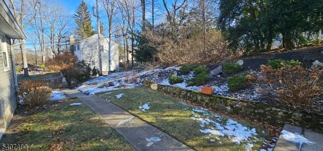 Building Photo - 49 Fayson Lakes Rd