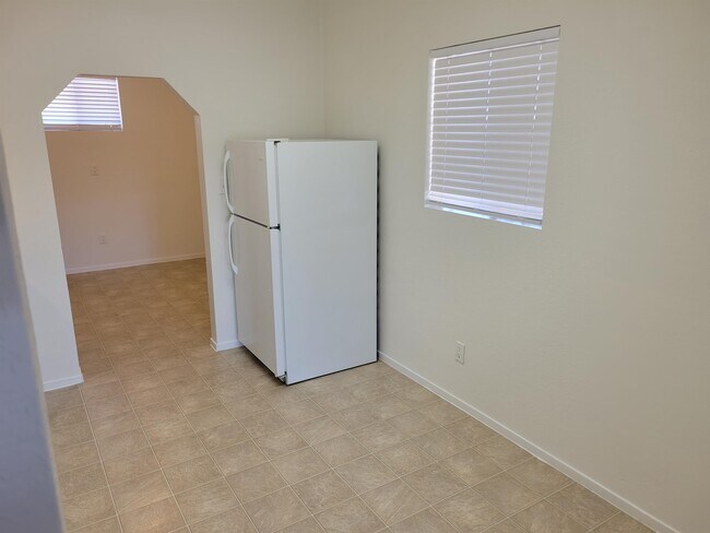 Building Photo - 62 E Atlantic Ave