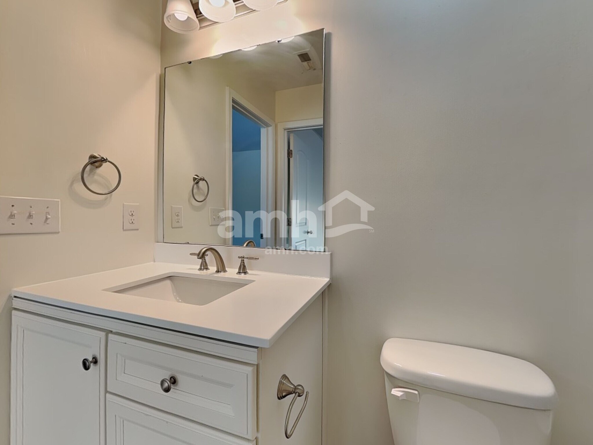 Building Photo - 12851 Clydesdale Dr