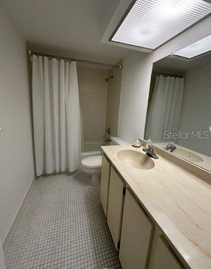 Building Photo - 2621 Cove Cay Dr