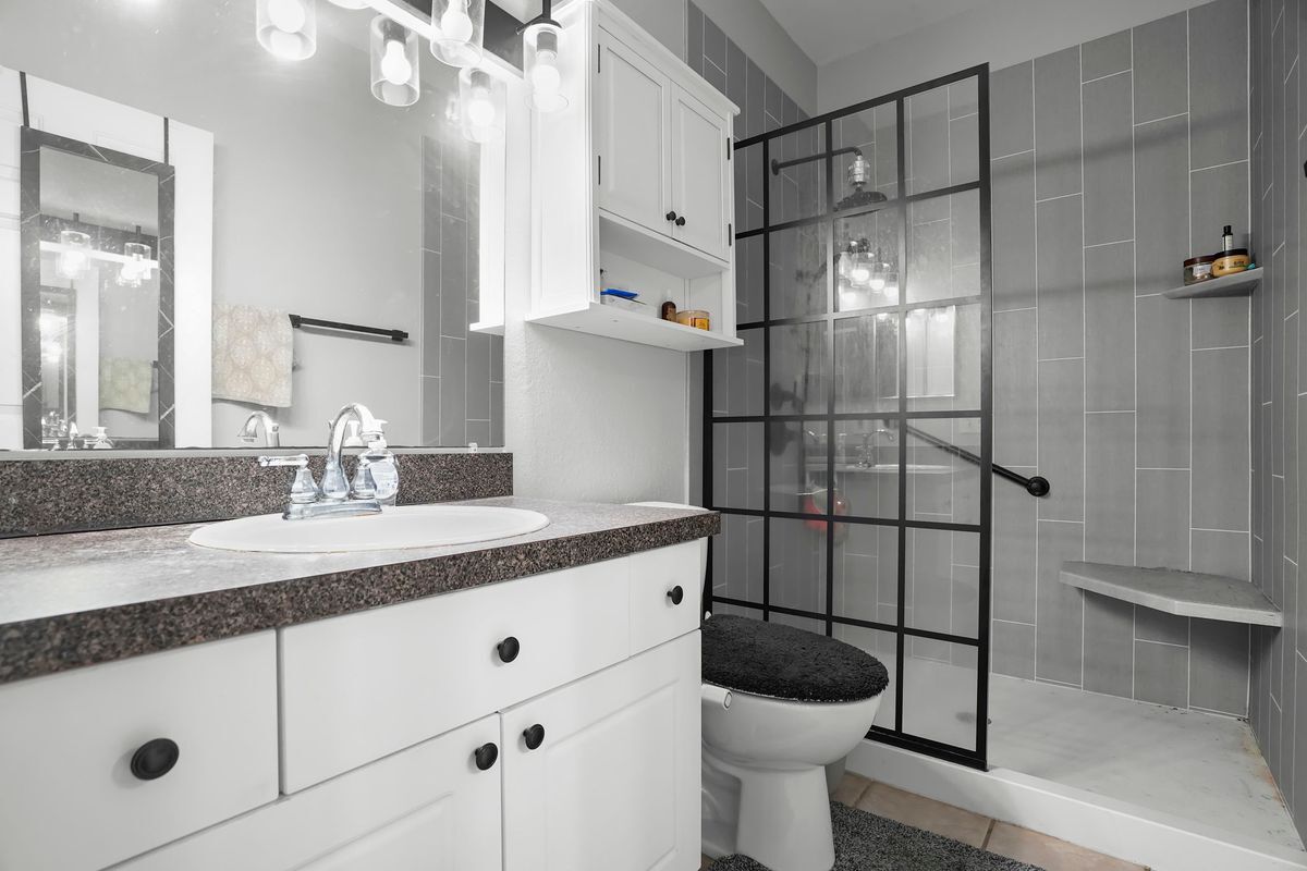 Building Photo - 2173 Tuscany Trace