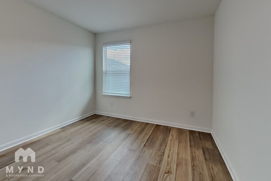 Building Photo - 10853 Quinn Ct